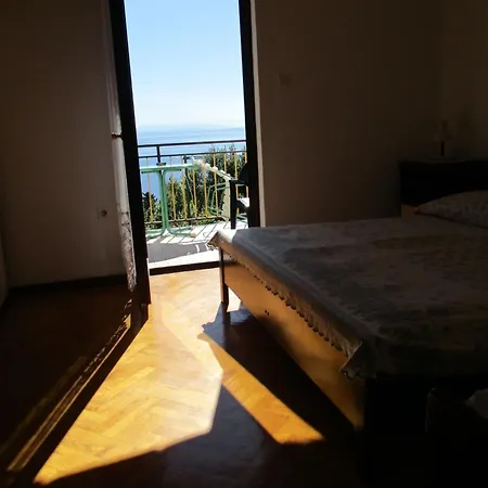 Apartament By Interhome