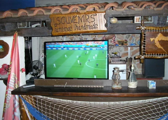 Mit Balkon Und Terrasse By Interhome